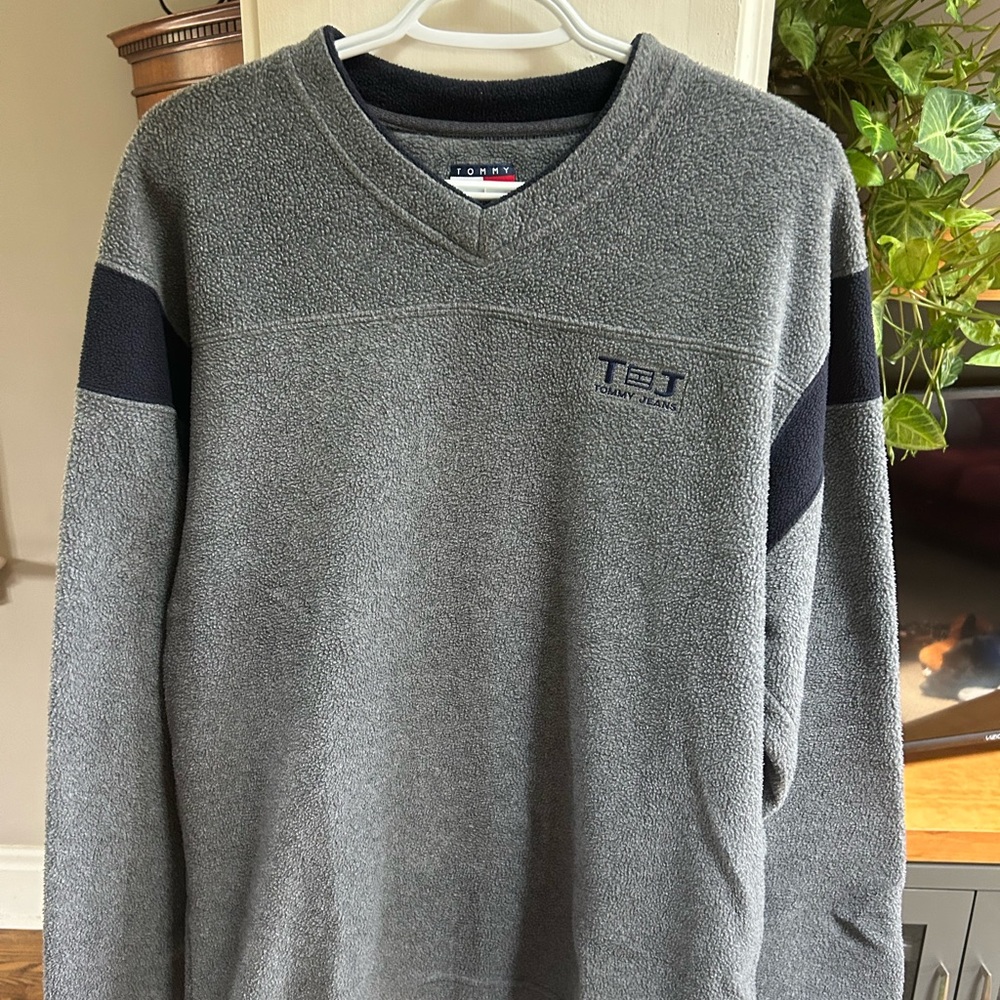 Pullover V- Neck by Tommy H Jeans